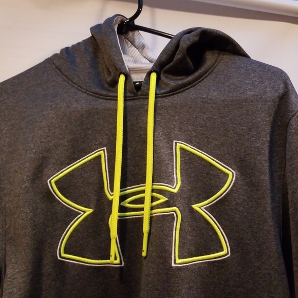 Under Armour Other - Under Armour Storm Hoody